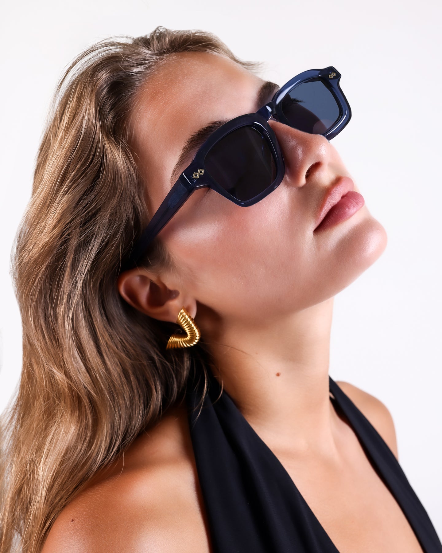 Exclusive Nora Navy Women’s Sunglasses – Order Online in USA, UK, Canada & United Arab Emirates